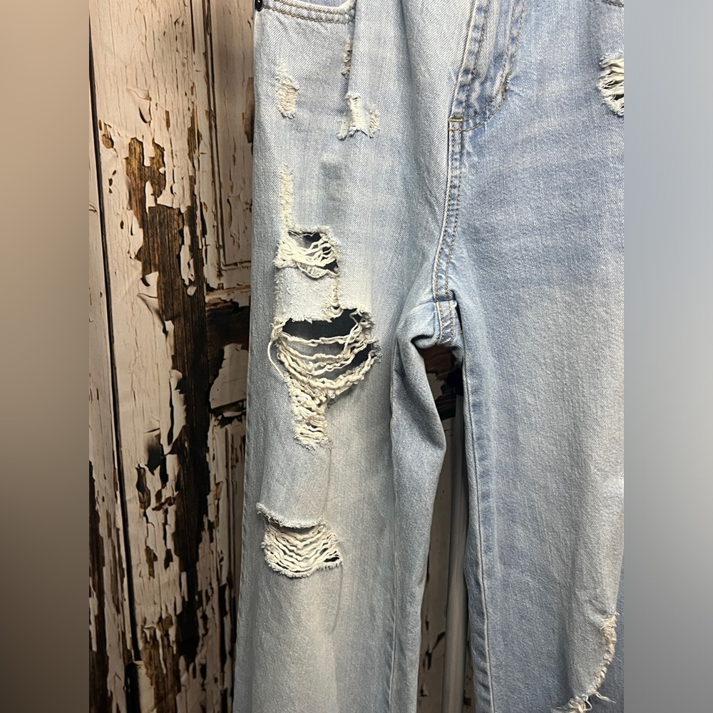 Indigo Rein Light Blue Distressed Straight Leg Jeans - Picture 3 of 10